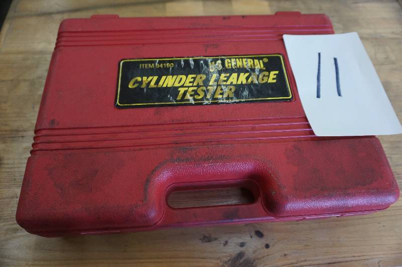 lot 11 image: US General Brand Model 94190 Cylinder Leakage Tester With Case