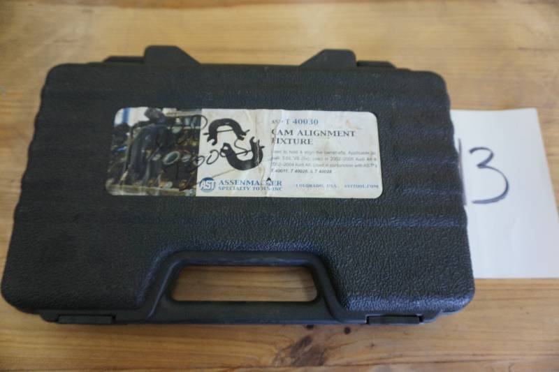 lot 13 image: AST Tools Model T-40030 Cam Shaft Alignment Tool