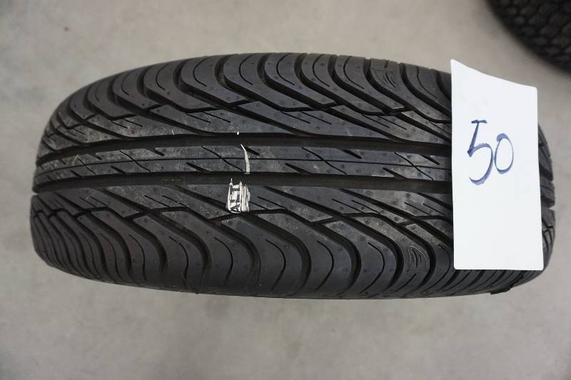 lot 50 image: General Altimax RT Tire