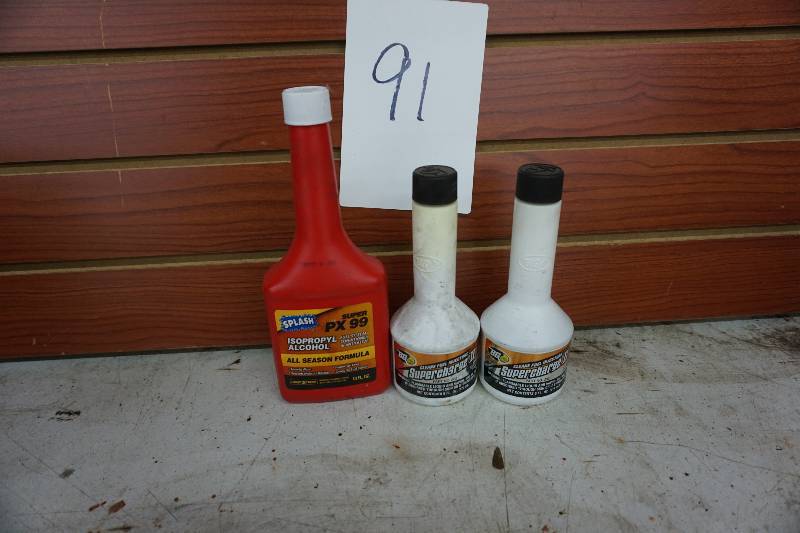 lot 91 image: Lot of Assorted Fuel Treatments