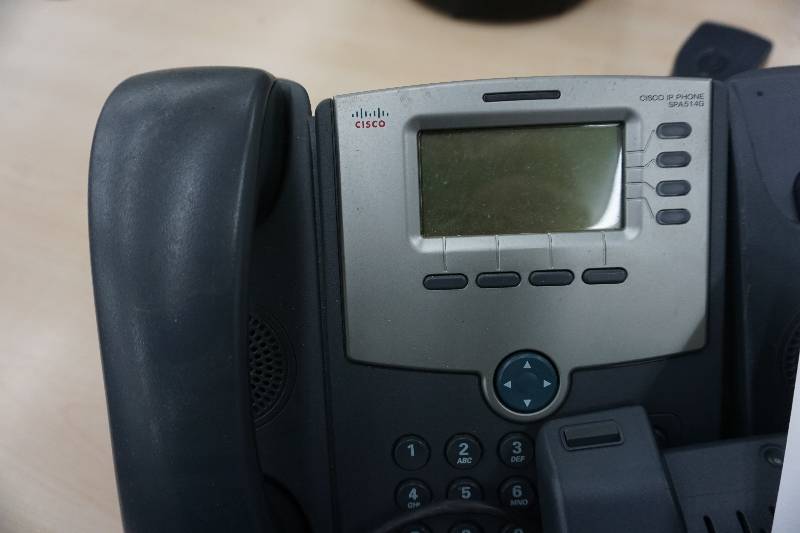 lot 148 image: 7 - Cisco Brand Model SPA514G Office Phones