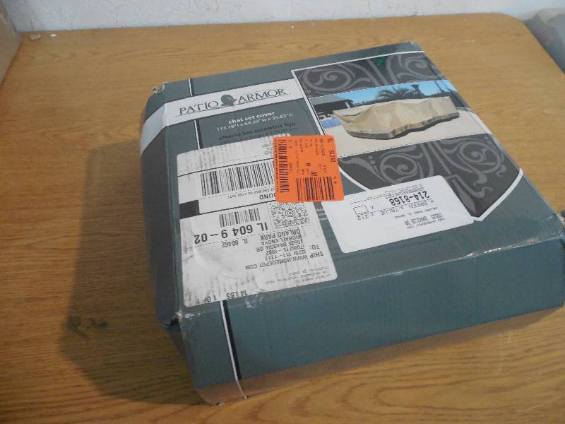 lot 48 image: Patio Armor Polyester Patio Chat Set Cover