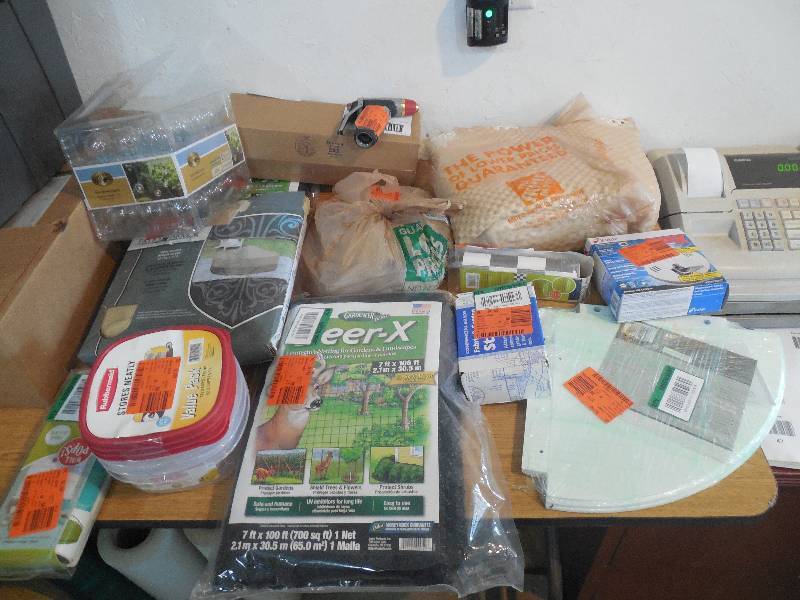 lot 56 image: BOX LOT OF GOODIES