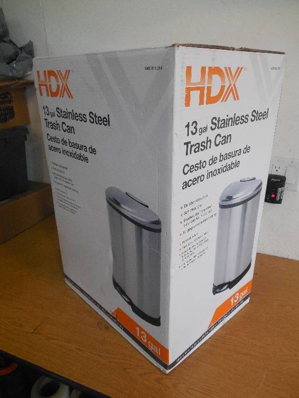 lot 97 image: trash can