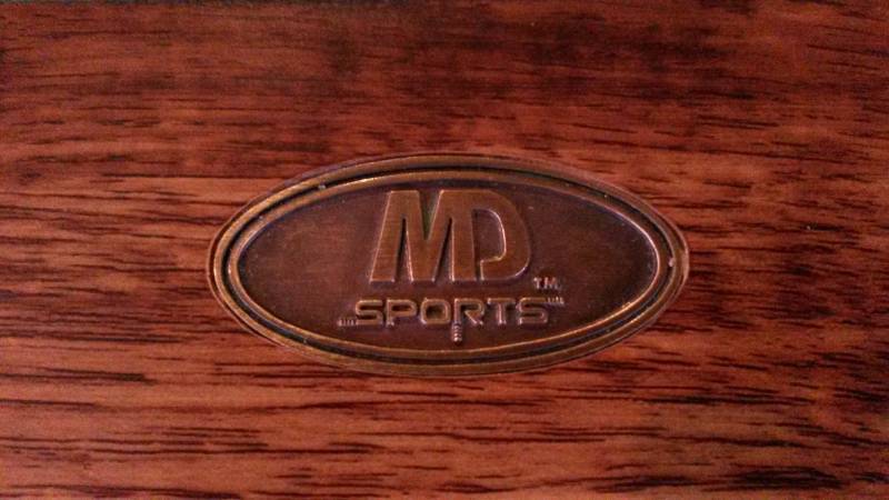 Deluxe Pool Table
