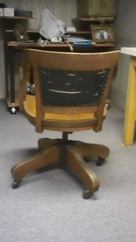 Antique roller chair
