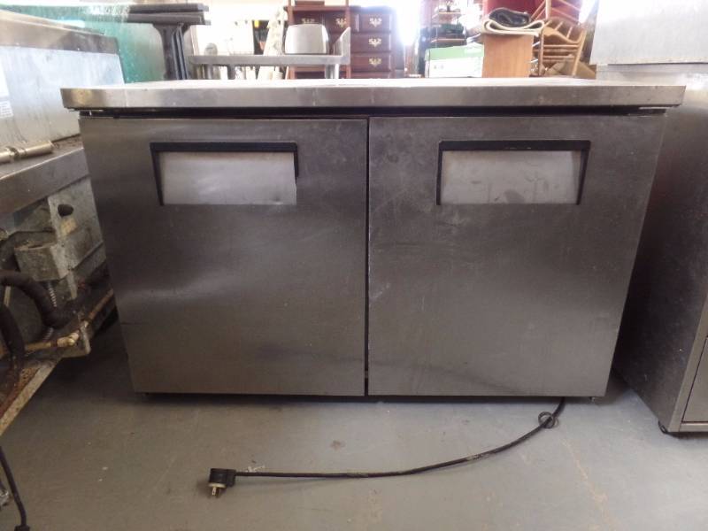 LOW PROFILE REFRIGERATOR