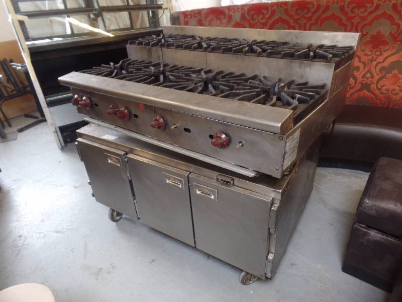 WOLF GAS RANGE