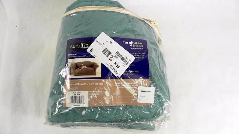lot 1689 image: Non-Skid Microfiber Pet Love Seat  Sofa  Couch Cover Seaglass