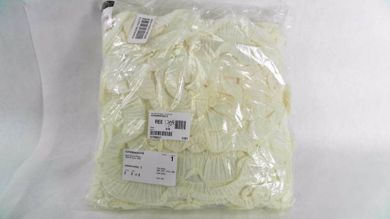 lot 1704 image: MLD 3PcTex Avery - Decorative Pillow Ivory 