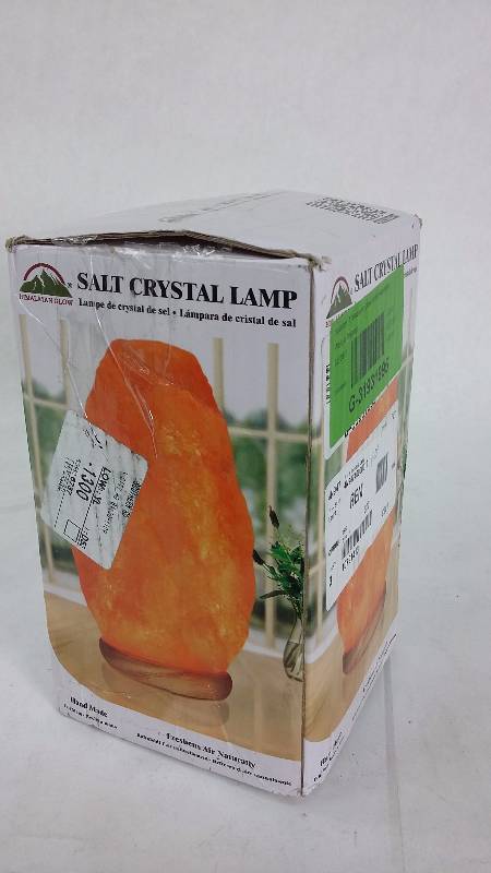 lot 1401 image: Himalayan Salt Lamp - Large - 9 Inch Lamp