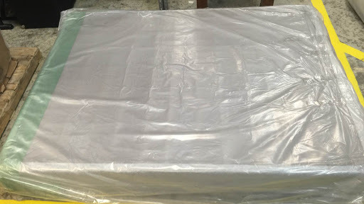 lot 1462 image: Sealy White Box Spring  Boxspring - Queen Size