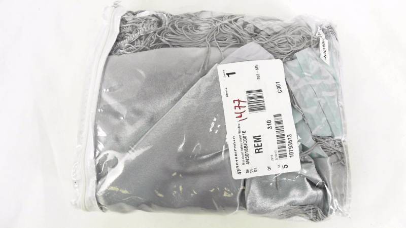 lot 1477 image: McLeland Halley 56x63 Window In A Bag Ice Blue