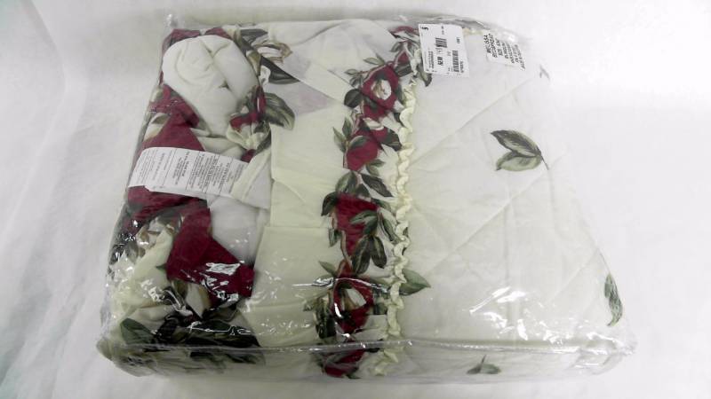 lot 1494 image: Melissa Quilt Top Burgundy Comforter - King Size