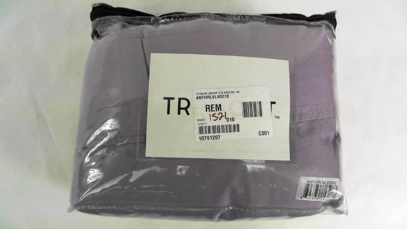lot 1521 image: TREMONT 600EGP CTN SHEET SET - King Size - Lavender