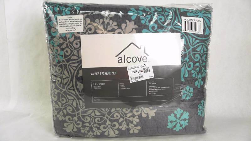 lot 1565 image: Amber 5pc Quilt Sheet  Sheets Set - Gray - Size Full  Queen
