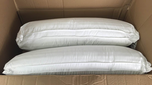 lot 1584 image: Restful Nights Comfort Edge Pillows  Pillow White - King Size
