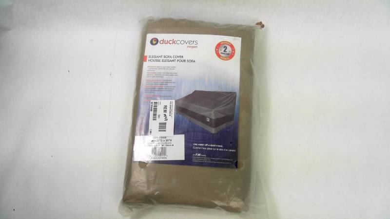 lot 1447 image: Duck Covers Elegant 79 in. W Patio Coffee