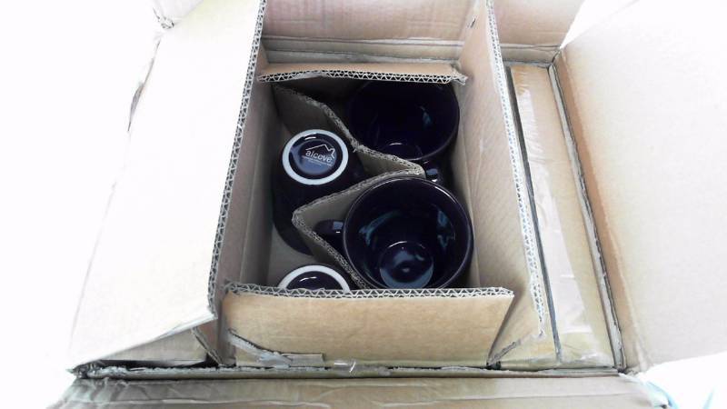 lot 1810 image: Alcove 16pc Embossed Dinnerware Set - Purple