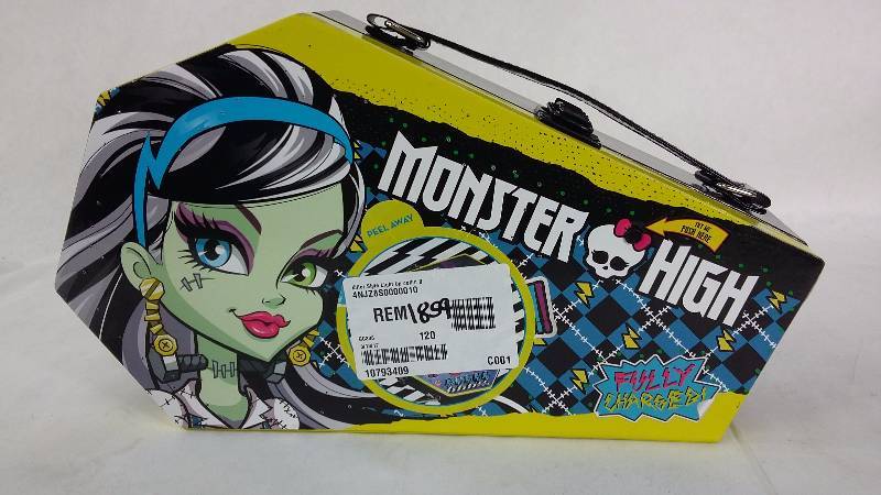 lot 1859 image: Killer Style Light Up Coffin - Beauty Make Up Kit 