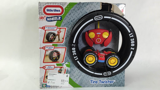 lot 2018 image: RC Tire Twister