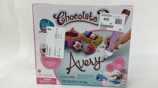 lot 2038 image: Real Cooking Chocolate Pen 2