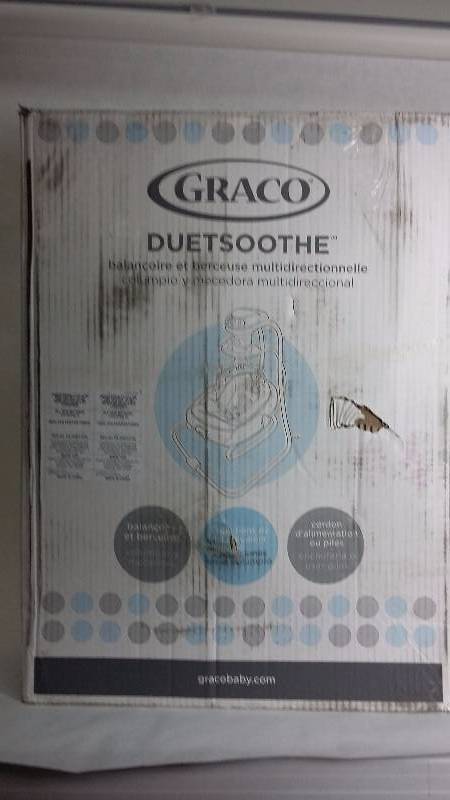 lot 2049 image: Graco DuetSoothe Swing & Rocker