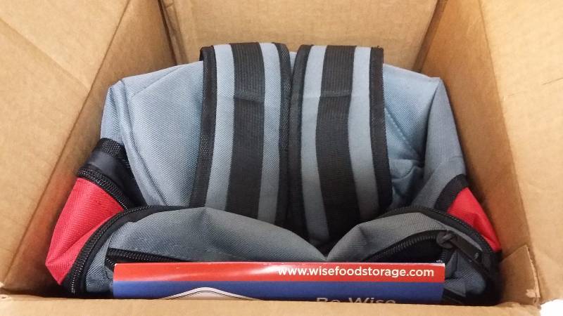 lot 2124 image: 5 Day Emergency Survival Pack - Red