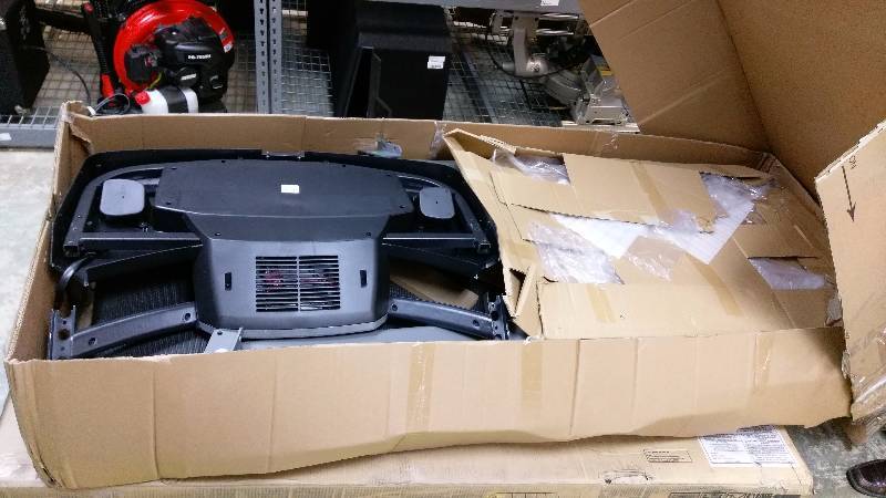 lot 2106 image: Proform Performance 600i Treadmill