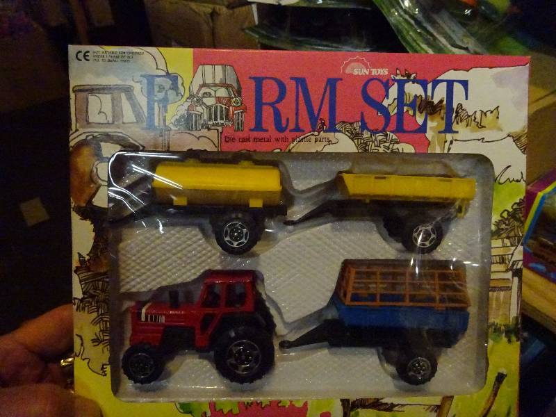 2 cases farm set, 2 cases mighty rangers, 6 dz die cast hot wheels