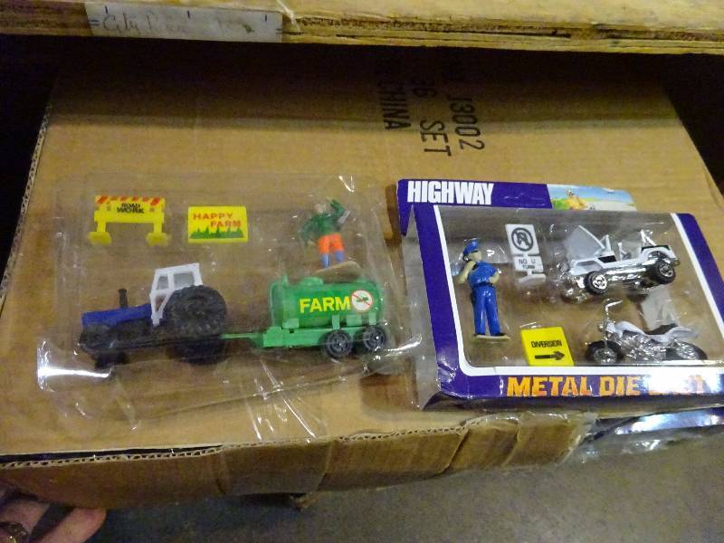 4 Cases Highway Patrol, Farm Set