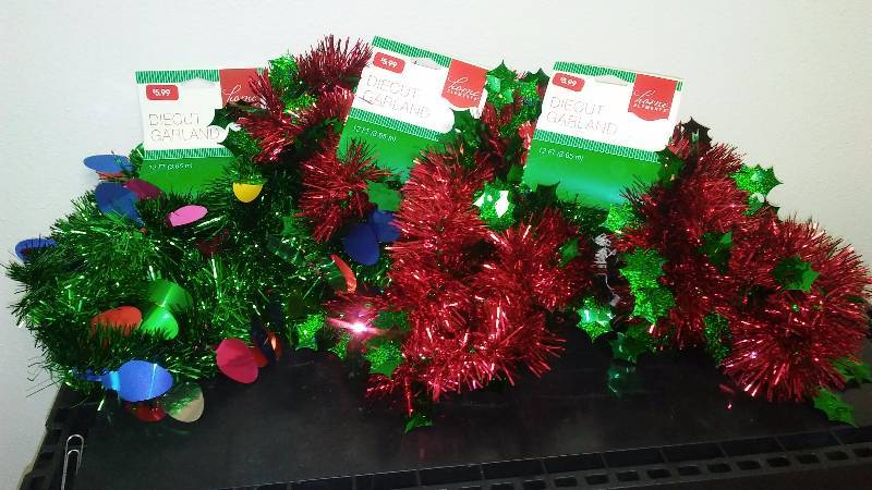 Christmas Garland 12 ft. � New (3)