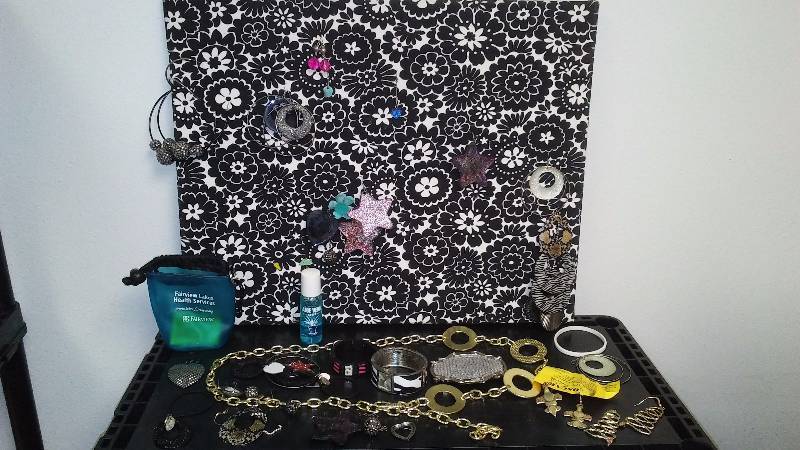 Costume Jewelry and Fashion Board See Pictures for Details