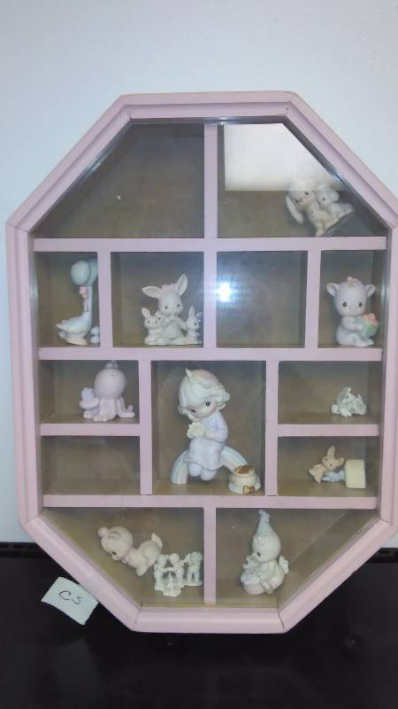 Precious Moments, Shadow Box and Collectibles (14)