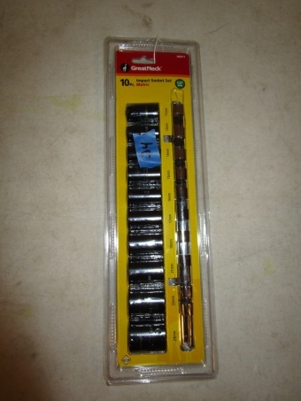 lot 34 image: Great Neck 10 pc Impact Socket Set