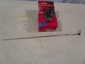 lot 95 image: Great Neck Telescoping Magnetic Pick Up Tool