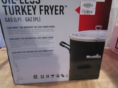 lot 123 image: Char Broil Oil-less Turkey Fryer