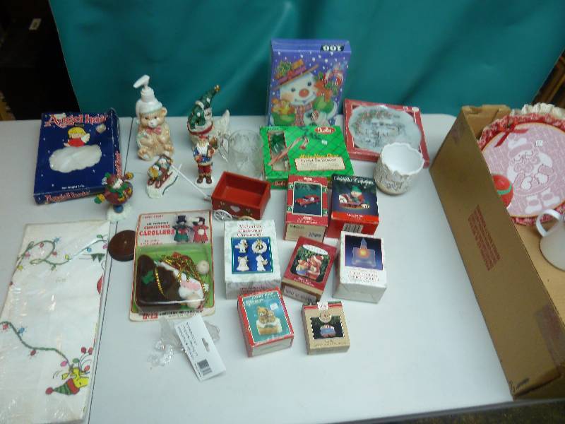 Large Christmas Lot