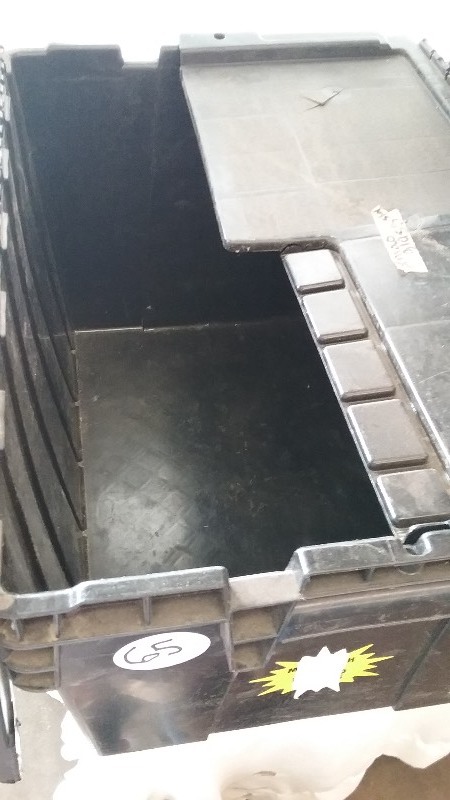 Plastic Crates & 1 Tote