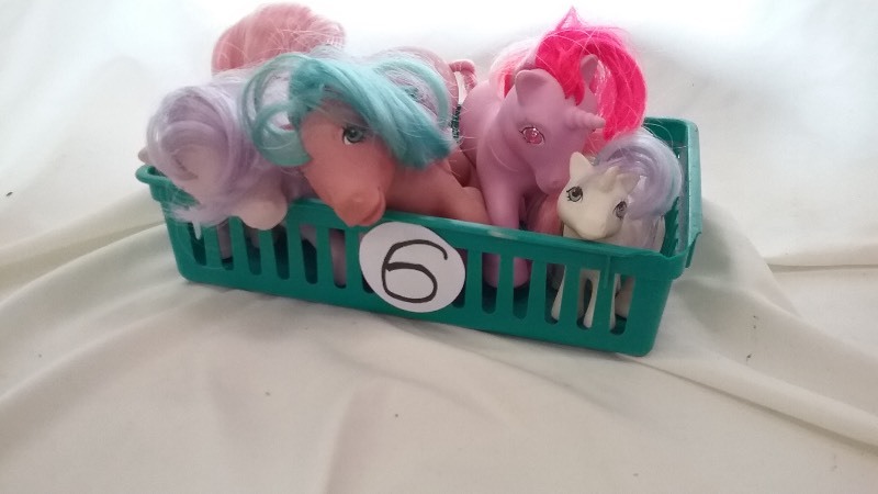 1980s HASBRO My Little Ponys Lot of 8 Large & Small Ponies