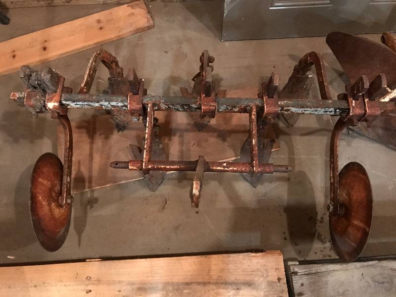 Three point five blade garden plow