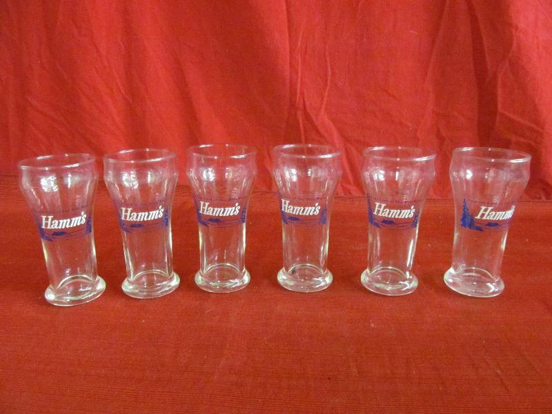 lot 23 image: Hamms Beer Glasses