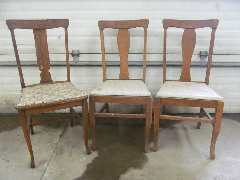 lot 51 image: vintage dining chairs