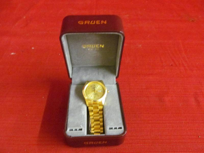 lot 53 image: Gruen wrist watch