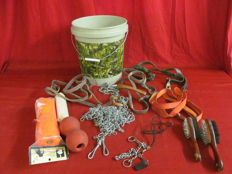 lot 66 image: dog leashes