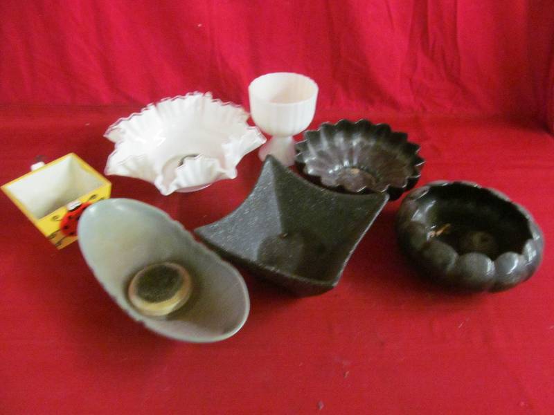 lot 102 image: vintage planters