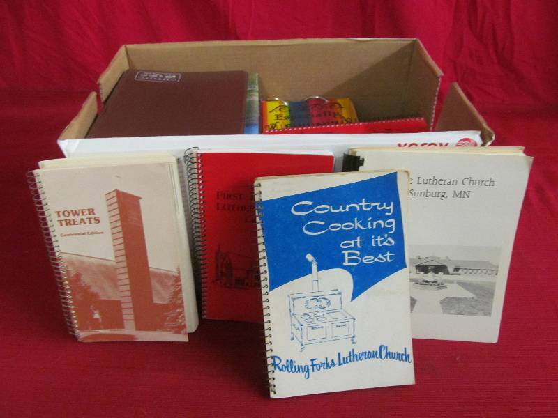 lot 122 image: recipe books