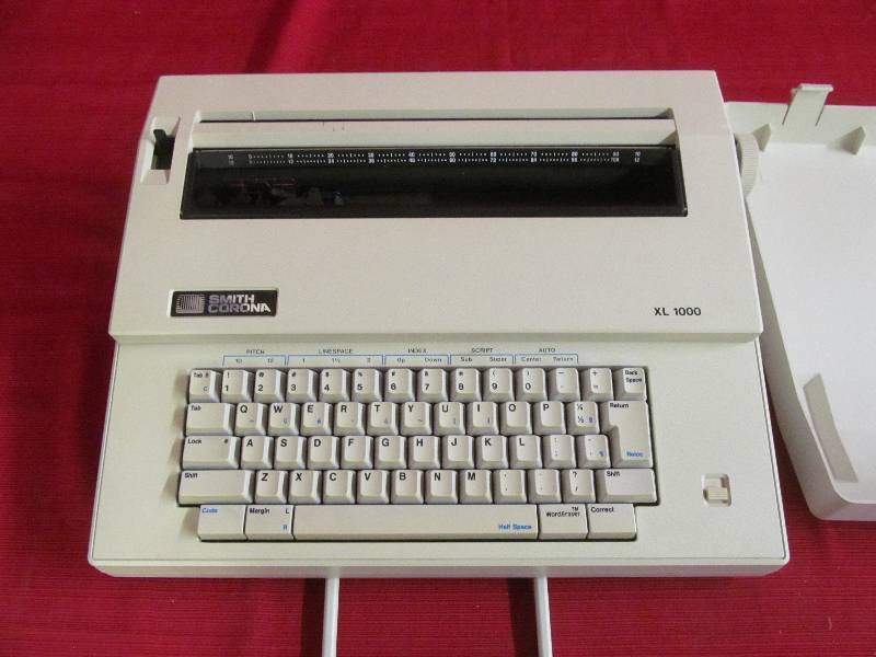lot 142 image: typewriter