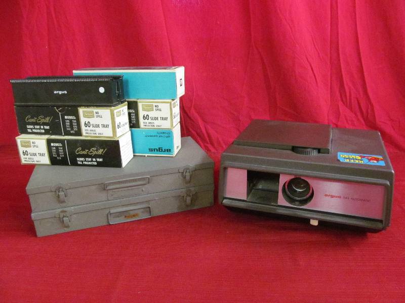 lot 168 image: Angus projector