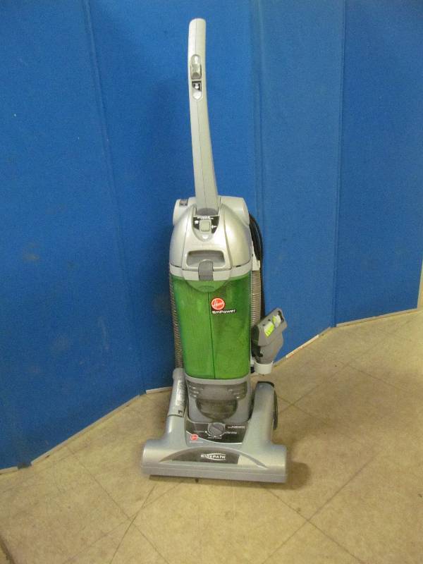 lot 176 image: vacuum